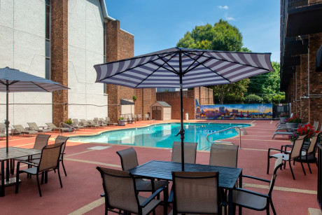 THE HAWTHORNE INN & CONFERENCE CENTER - Pool