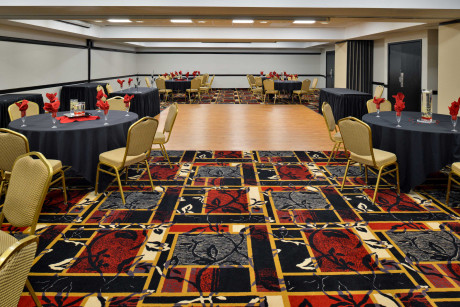 THE HAWTHORNE INN & CONFERENCE CENTER - Conference Room