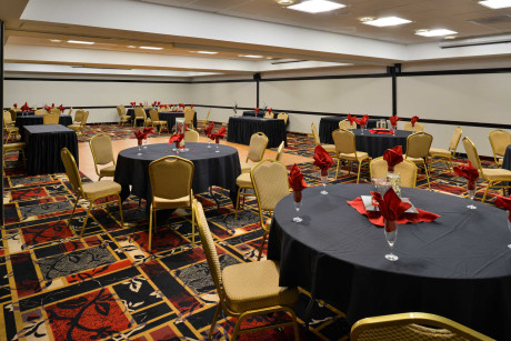 THE HAWTHORNE INN & CONFERENCE CENTER - Conference Room